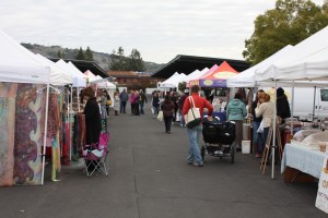 Santa Rosa Original Farmers Market aisle 